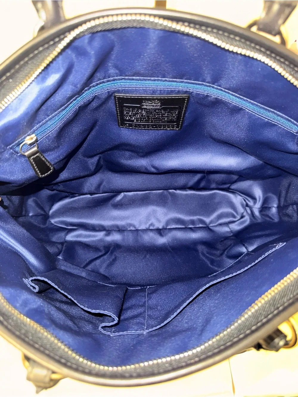 NWOT - Coach Madison Sophia Embossed Woven Satchel - Picture 6 of 10